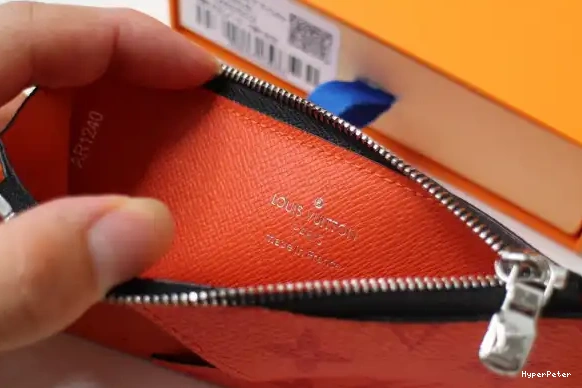 COIN LOUIS CARD HOLDER VUITTON 0526